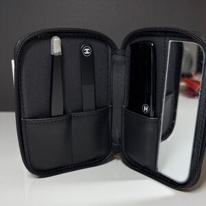 CHANEL Beauté Grooming Kit with mirror, file, tweezers and comb in Pouch, New